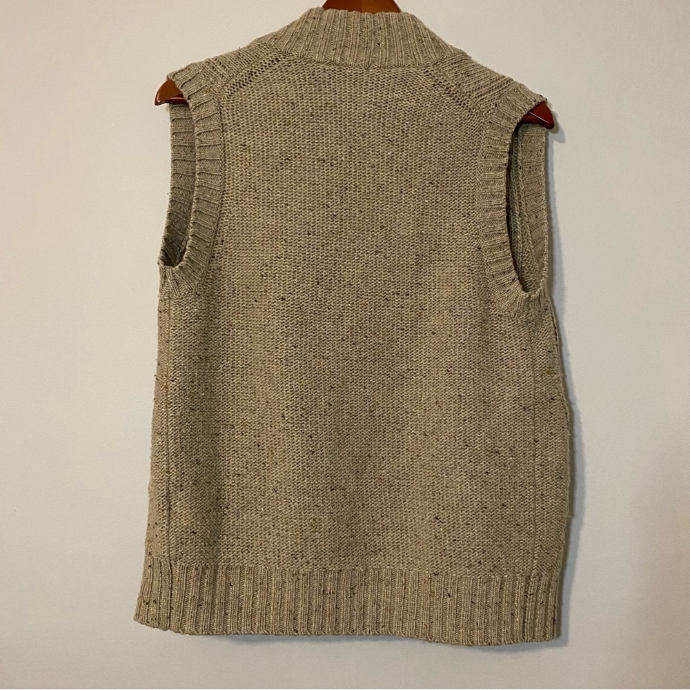 Uniqlo Women 6 Sleeveless Cardigan Vest Cable Knit Button Up Grandpa Chunky - Picture 7 of 9